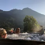 Chalet Domino